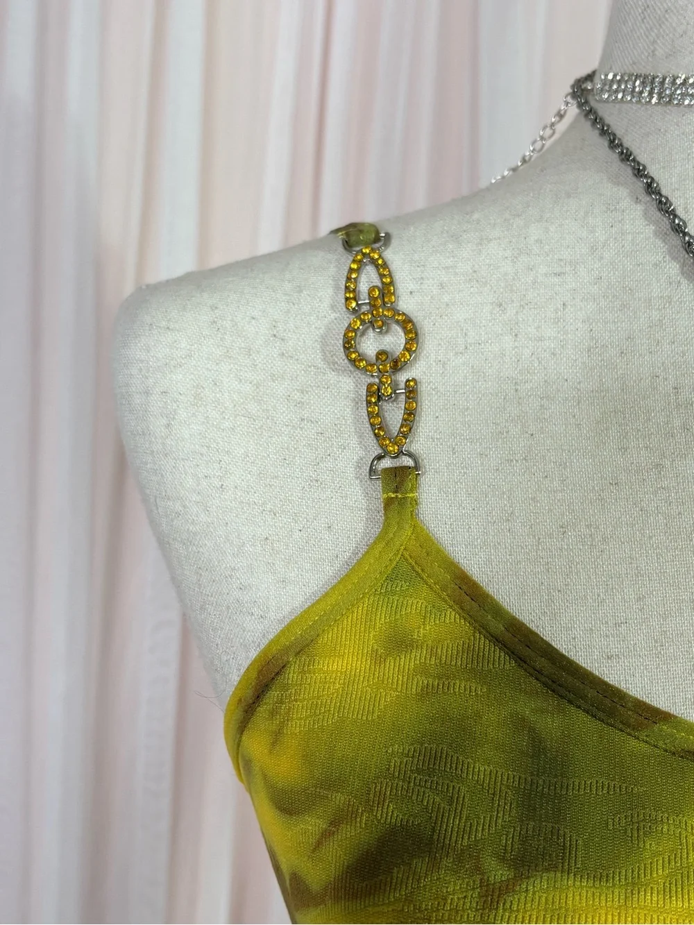 Yellow Rose-Print Chain-Strap Rhinestone Tank Top - Picture 3 of 10
